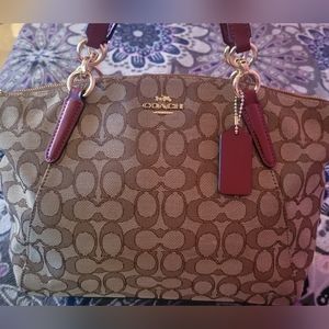 Coach Kelsey Satchel Authentic